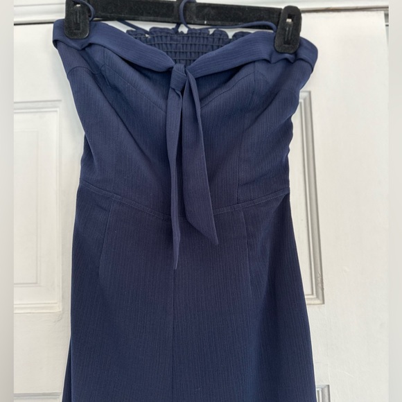 Vintage Reformation Navy blue halter jumpsuit w/open back. Size XS. - Picture 2 of 8